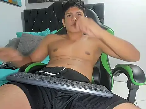 magnust_miller_ webcam