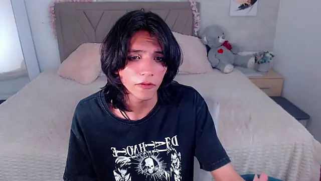 raven_n_matt - Raven_n_matt's free webcam - UK Sex Cams