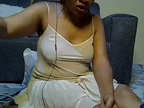 sexy_kezzy - Sexy_Kezzy's free webcam - UK Sex Cams