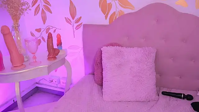 misselektra__ - Misselektra__'s free webcam - UK Sex Cams