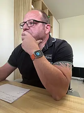 coupleLatinaLovers live sex cam