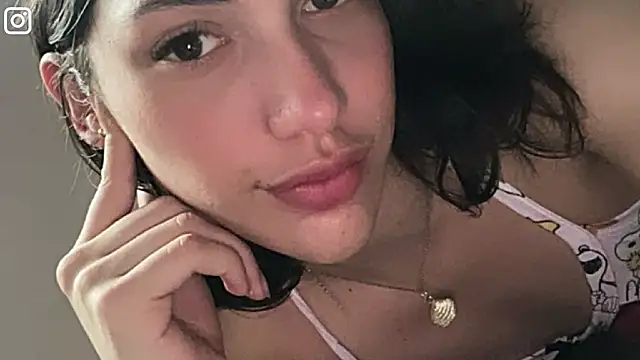 diamonddaphne webcam