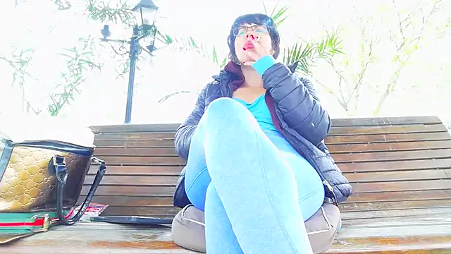 PublicBigLabia webcam