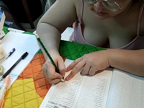 AngelwithEcup webcam