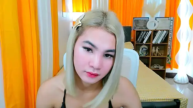 Model: hotjessieempress