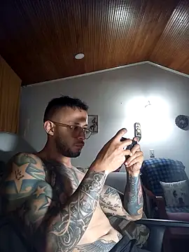 sebastian_horny webcam