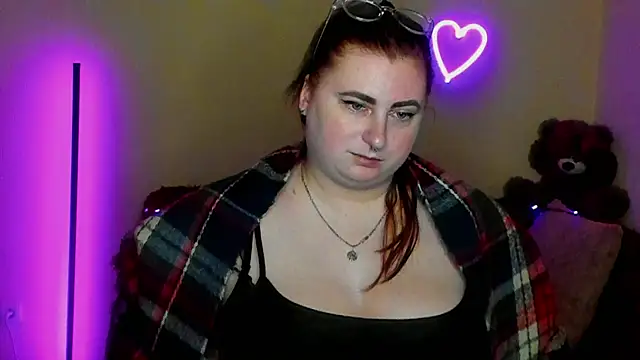 Alicia_love00 webcam