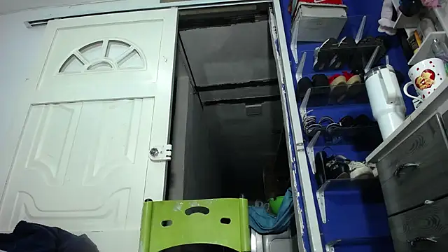 Squirter_pussybomb webcam