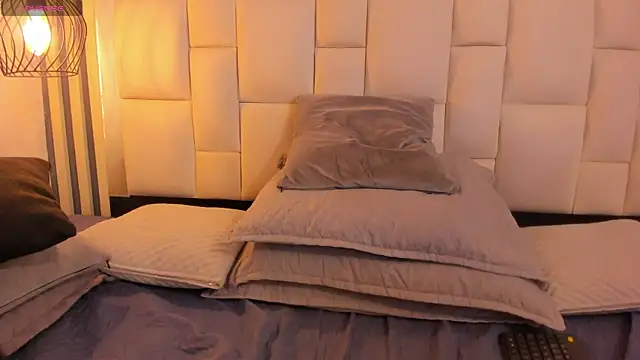 camila__herrera webcam