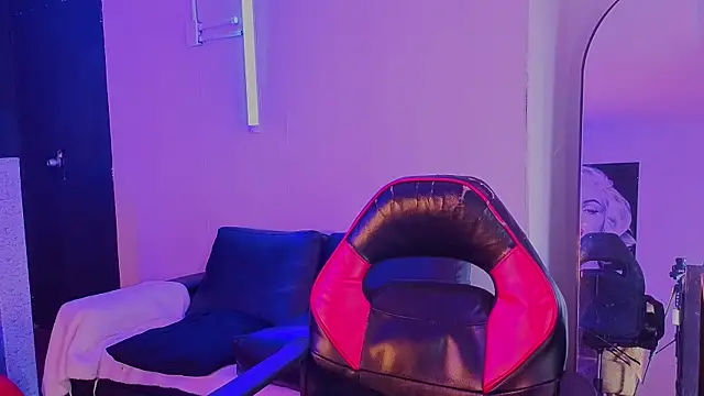 nova_salvatore webcam