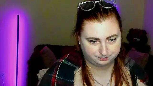 Alicia_love00 webcam