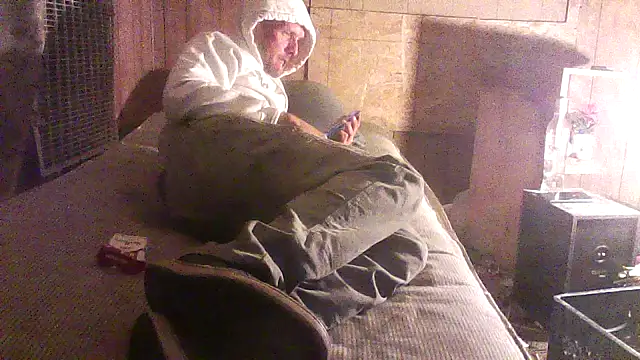 luke_thighwalker2469 webcam