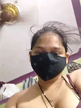 Webcam Model (Priyanka_30)  is live.Free join now!