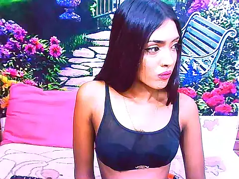 IndianPretty14u2Luv webcam