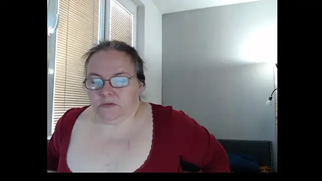 Sweetboobs - Offline