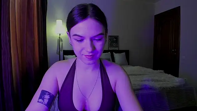 luna_lust_212 webcam