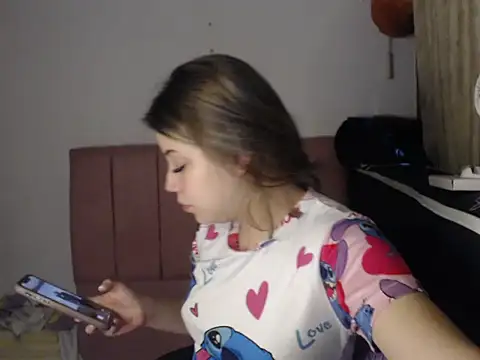 Amber_Blesssed webcam