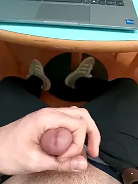 Fun_yacine live sex cam