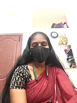 Webcam Model (Tamil_Yalini12)  is live.Free join now!