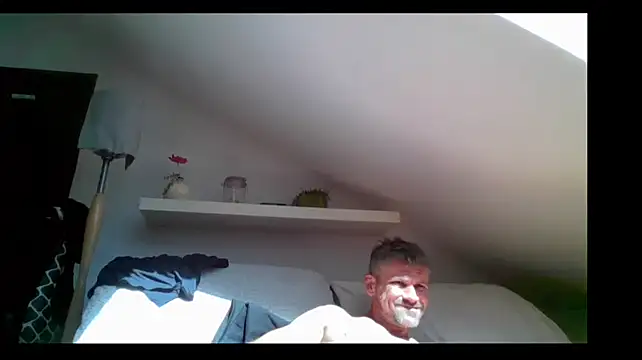 Cambitchboy live sex cam