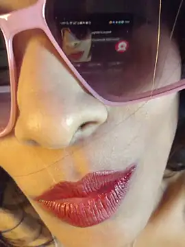 Ivy_the_goddess webcam