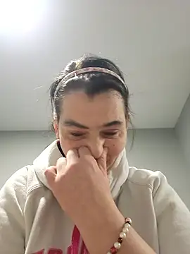 roksa2026 - Roksa2026's free webcam - UK Sex Cams