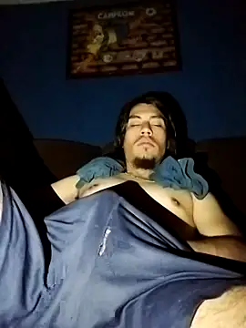 AlexAlejandro13 webcam