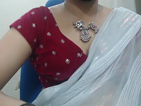 Lovely_Siri_23 webcam