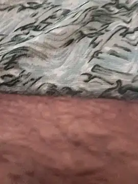 pussyin_monstercock143 webcam