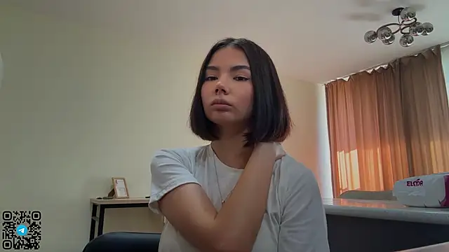 MarylnMonnier webcam