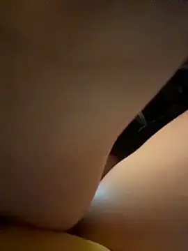 RosieSecret's live cam