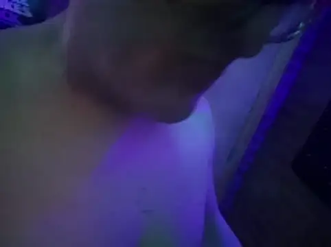 chronic_vibez (Ask my age) - #american #big-cocks #colorful #cum-play #cumshot #daddies #hd #masturbation #mobile #muscular #new #orgasm #recordable-publics #short-hair #shower #small-audience #smoking #straight #white