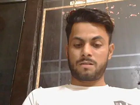 Stubborndesiboy webcam