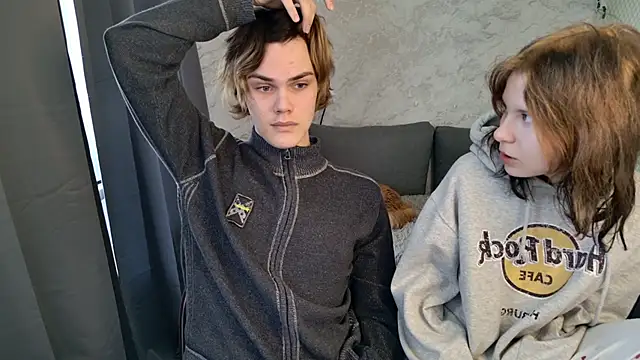 Bonnie_And_C1yde webcam