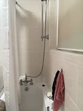 Uncleuncutmushroom webcam