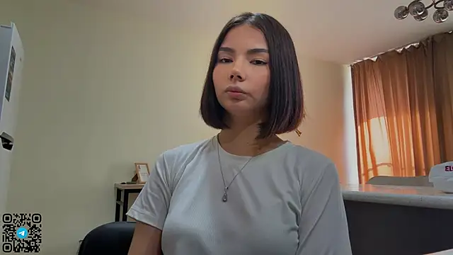 MarylnMonnier webcam