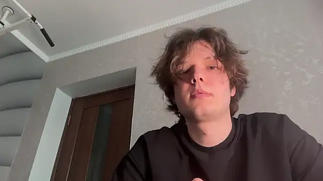 tomasdickpick (M twink) - take off a T-shirt