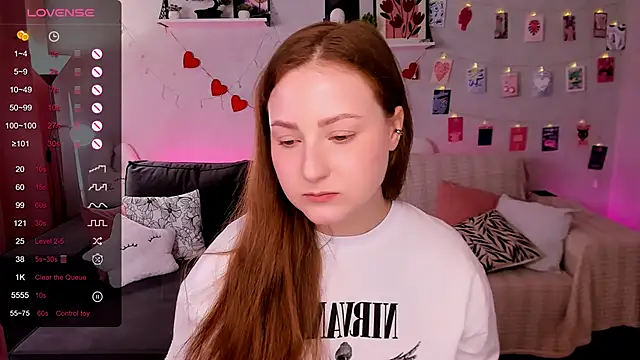 velvet_cherry_ webcam