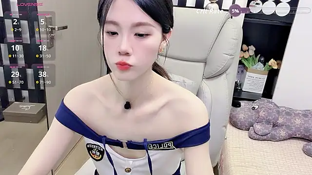 美女Yueyue-MM在线直播