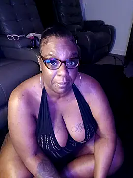 thickkemzz41 (F milf) - Hard cum in the shower 🚿 💦 😜
