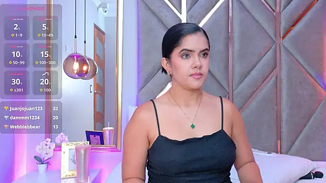 Martina-Roberts- webcam