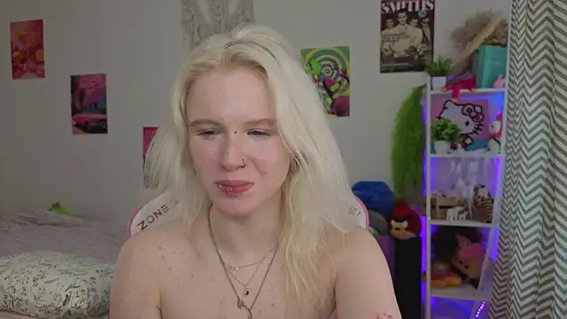 Mia_WaterFall webcam