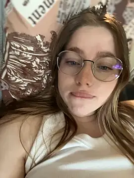 milana_millka webcam