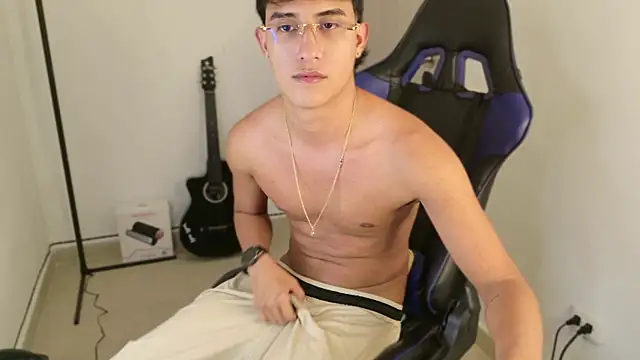 juan_da01 (M young) - Tonight I'm in control, take my milk