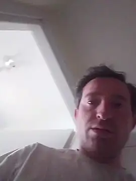 openlegsforyou (Ask my age) - Jerk off