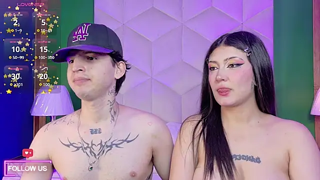 sett_and_gwen (Ask my age) - show boobs and bounce