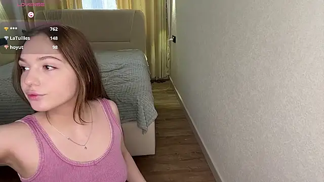 NguyetHankey live sex cam