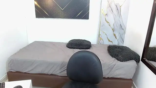 kingoftemptation (M young) - SHOW CUM PUBLIC