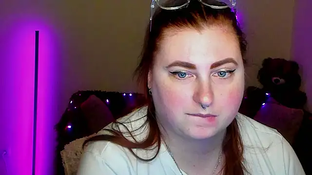 Alicia_love00 webcam