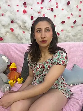 Webcam Model (SkarletJhonson_) is live